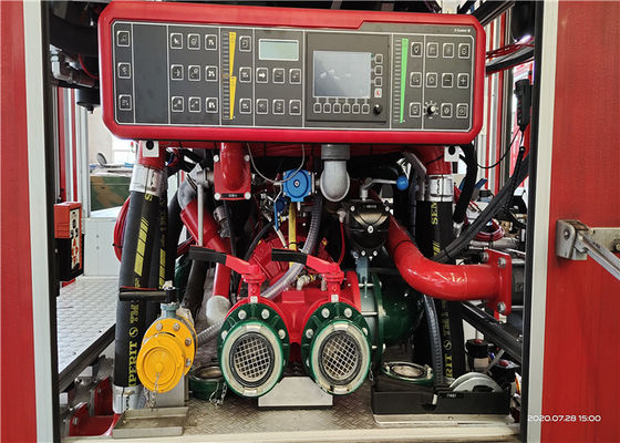 Four Stroke 4×2 Anti Drop 6000L/M Q235A Foam and Water Tanker Fire Truck