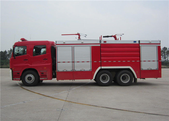 Medium Duty Six Seats Water Tanker Fire Truck with Two Fire Monitors on Roof
