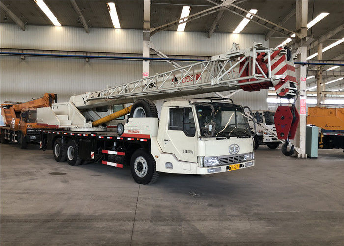 High Strength Hydraulic Truck Crane Hook Single Hoisting Capacity Leg Span 4.23 * 3.7M