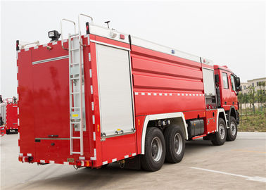 Montowana z tyłu pompa HALE 6000L/min 6X6 Napęd lotniskowy wóz strażacki z importowanym podwoziem