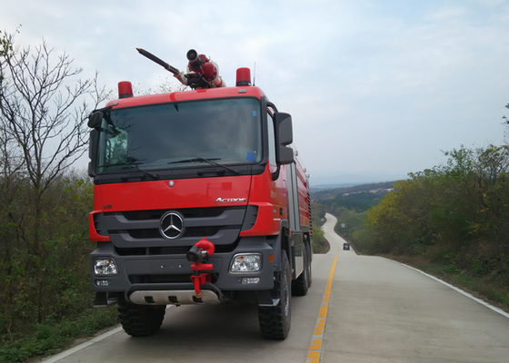 G.V.W 33 Ton Mercedes Benz ARFF Aircraft Airport Fire Truck 580HP 6x6 Drive